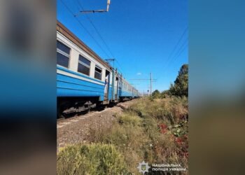 Поблизу станції Буча під колесами потяга загинув 17-річний хлопець